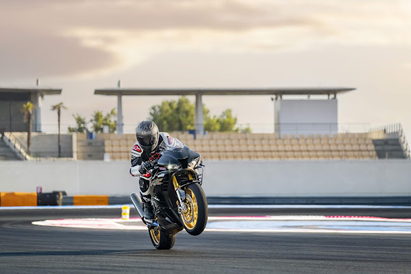 As motos mais vendidas do Brasil em dezembro de 2023