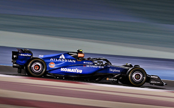 Carlos Sainz lidera segundo dia de testes da F1 no Bahrein